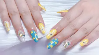 ネイル 小島 千尋のネイルデザイン