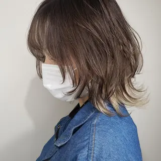ミディアム 🇰🇷透明感×ハイ トーン🌟tomoのヘアスタイル