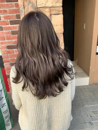 セミロング カラー パーマ ヘアアレンジ メンズ キッズ ネイル マツエク・マツパ 酸性ストレート 髪質改善大槻勇樹のヘアスタイル
