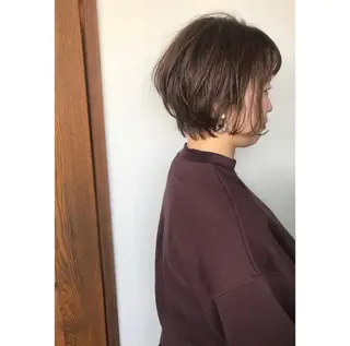 ショート カラー 船津 佳奈美のヘアスタイル