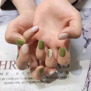 ネイル Guarendo錦糸町店所属・ガレンドウ 白澤 愛子のネイルデザイン