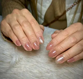 ネイル Nailsalon Latteのネイルデザイン