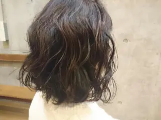 ミディアム パーマ 小田川 竜也のヘアスタイル