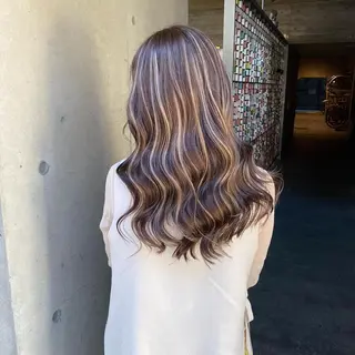 ロング カラー ヘアアレンジ ハイライト／髪質改善 裕樹のヘアスタイル