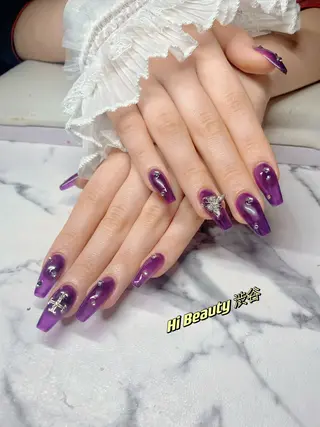 ネイル Hi Beauty 渋谷(ネイル、ハイパーナイフ6、脂肪れいきゃく、マッサージ&エステサロン)所属・Hi beauty 渋谷のネイルデザイン