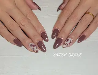 ネイル 武藤 公美のネイルデザイン