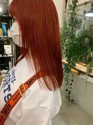 ミディアム カラー マツエク・マツパ ハイトーン&暗髪🔥 表参道二刀流マエダのヘアスタイル