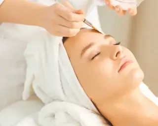 Salon de Cosme　Belle  Fleur所属・Fujita Emiのエステ・リラクイメージ