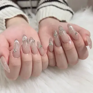 ネイル FLY NAIL&Eyelash Salon 梅田店所属・YUKI FUKUMARUのマツエク・マツパデザイン
