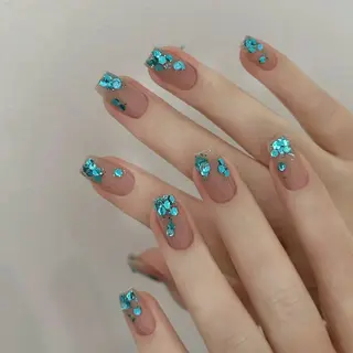 ネイル マギー ネイル🦋のネイルデザイン