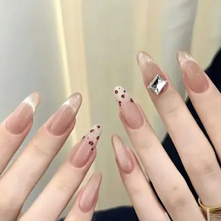 ネイル DEMAIN- 🕊️のネイルデザイン