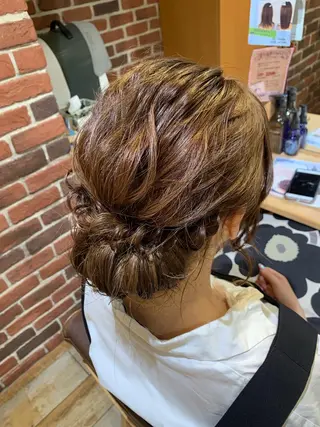 ロング ヘアアレンジ 高橋友里亜 /フリーランスのヘアスタイル