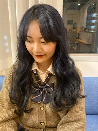 ロング カラー Ate by little所属・青木 梢のヘアスタイル