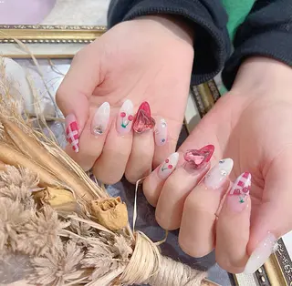 ネイル FLY Nail Salonのネイルデザイン