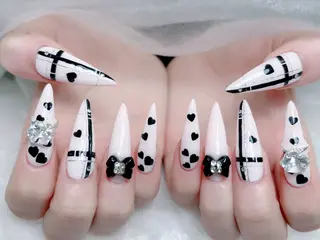 ネイル MoMoA Nail ネイル長さ出し専門店のネイルデザイン