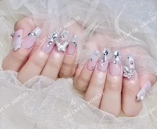 ネイル Momo 🤍のネイルデザイン