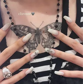 ネイル Lily🍒 NANAのネイルデザイン