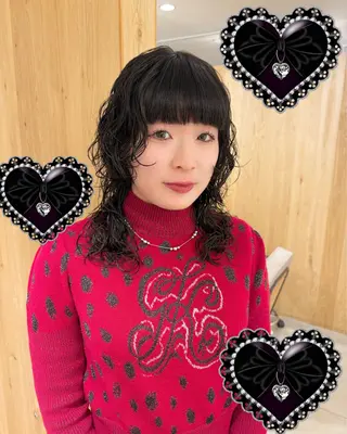 セミロング パーマ hollo原宿所属・パーマ/ハイトーン 🎀Rumiのヘアスタイル