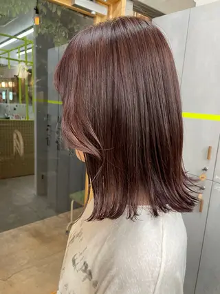 ミディアム カラー rapt.所属・ストレート／Wカラー 星野光咲のヘアスタイル
