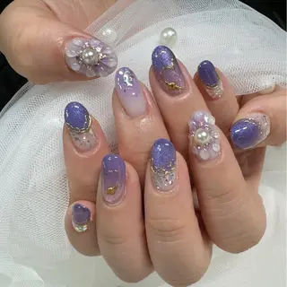 ネイル 東 千夏のネイルデザイン