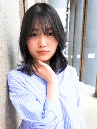 ミディアム Endearing 銀座/レイヤーカットのヘアスタイル