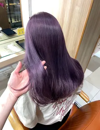 ロング カラー 壽真央 /ブリーチカラーのヘアスタイル