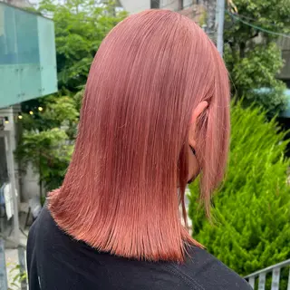 ミディアム カラー ヘアアレンジ ボブハイトーン🦖 デザインMAMIのヘアスタイル