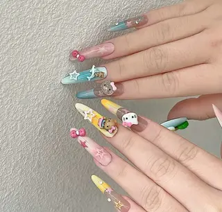 ネイル D-BEAUTY Nailsalonのネイルデザイン