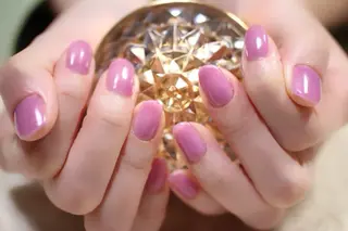 ネイル ママリンド　志村坂上店所属・しみ えんのネイルデザイン