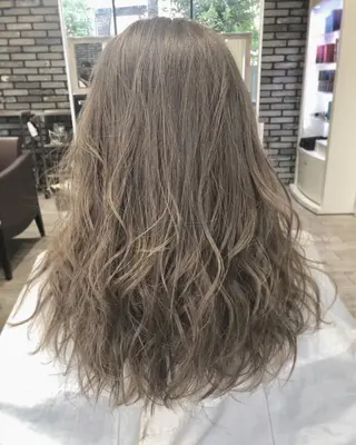 セミロング カラー 上新庄NO1髪質改善 See.店長深田強のヘアスタイル