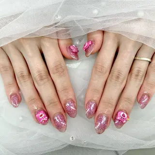 ネイル VIERU YURIのネイルデザイン