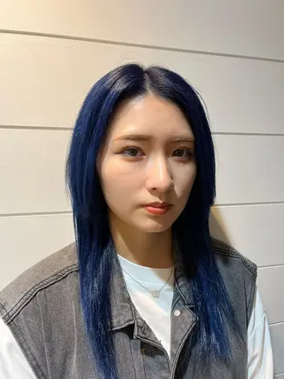 ロング カラー Kisai  BUZZ所属・波多野 芽衣のヘアスタイル