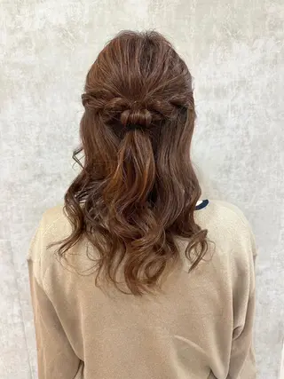 ロング ヘアアレンジ 羽エクステ/シール エクステ/横浜駅5分のヘアスタイル