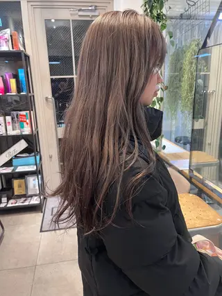 ロング カラー ナチュラルなhair / ヨシダトモキのヘアスタイル