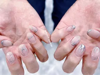 ネイル Mona【パラジェル ・長さ出し専門店】のネイルデザイン