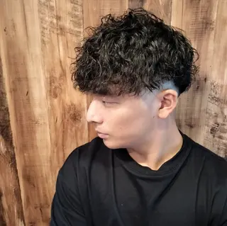 メンズ パーマ ミディアム hairsalonWOOD四條畷店所属・【無料】メンズ ヘアモデル大募集のヘアスタイル
