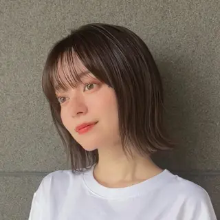 ショート カラー 顔周り/レイヤー/ 透明感/みっきーのヘアスタイル