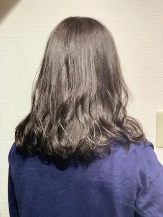 ロング カラー 渋谷宮益坂 omoのヘアスタイル