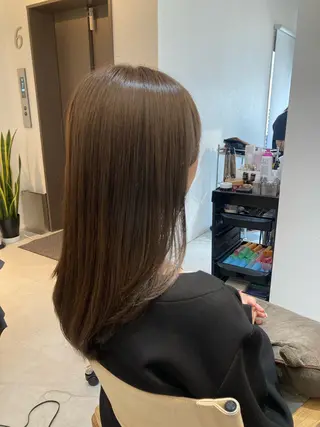 ミディアム ✨色持ちの良い艶 カラー✨蟹江真世のヘアスタイル