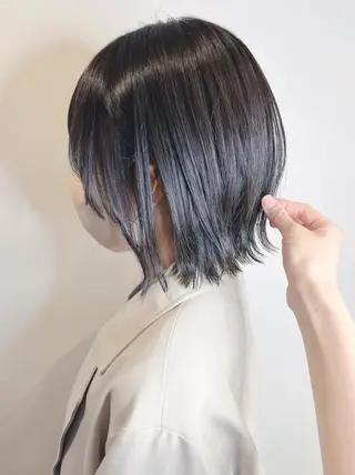 ミディアム カラー パーマ ヘアアレンジ morio from london所属・松岡彩華 ボブ /グレージュのヘアスタイル