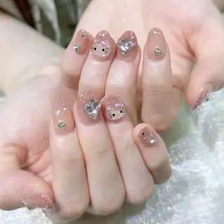 ネイル Queens 榊 まおのネイルデザイン