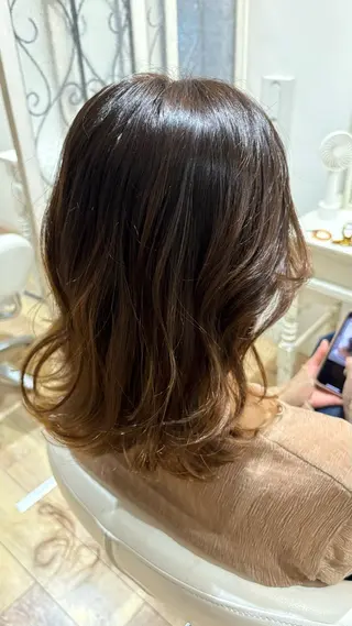 ロング カラー ♣️似合わせカット 艶髪カラーYUUGAのヘアスタイル