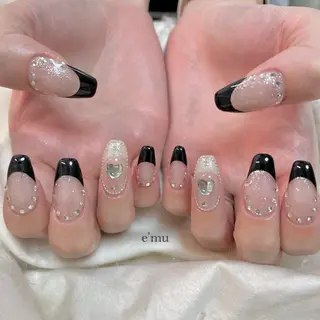 ネイル nail salon e'mu💐のネイルデザイン