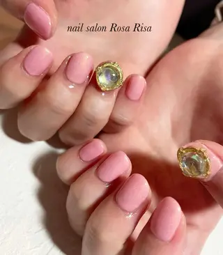 ショート ネイル ネイルスタジオ シェイクユアハンズのネイルデザイン