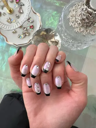 ネイル CREVIO 小美玉店所属・CREVIO小美玉店 店長RIRIのネイルデザイン