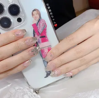 ネイル La neige* yuki 🥯🍑のネイルデザイン