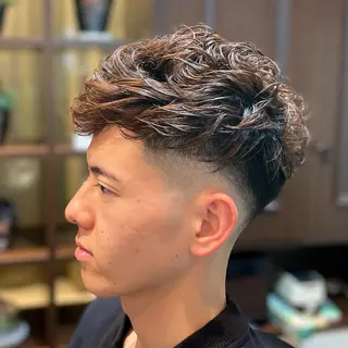 ショート パーマ メンズ ヨリソイhair salon所属・浦添メンズ 経験20年／のヘアスタイル