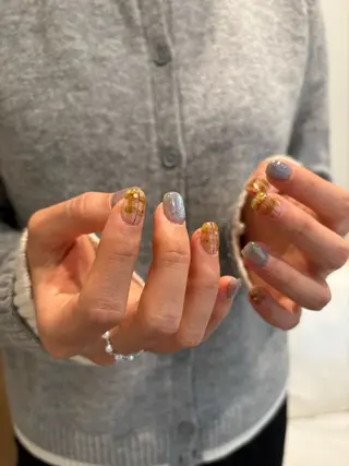 ネイル younail所属・Younail 🍇のネイルデザイン