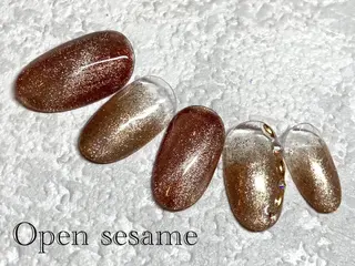 ネイル 遠藤 志乃のネイルデザイン