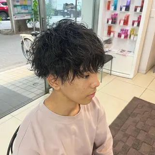 ショート パーマ メンズ 韓国風メンズ/毛流れ ヘアなら須田龍世のヘアスタイル